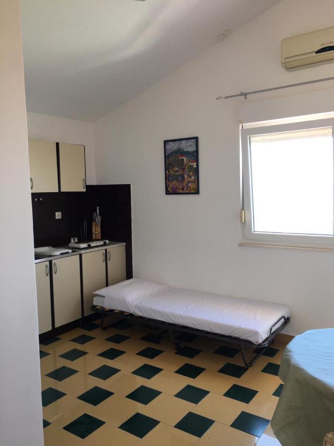 Apartmani Dario Podstrana Exterior foto